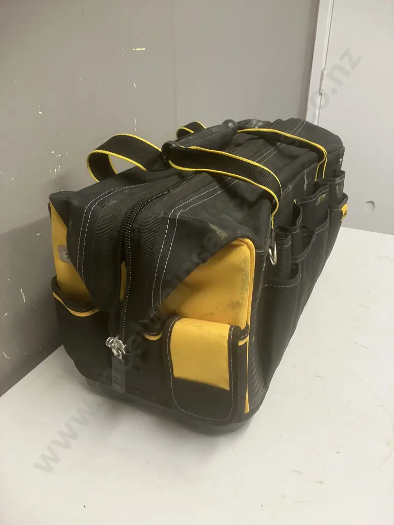 DeWalt Open Mouth Tool Bag Image 1++