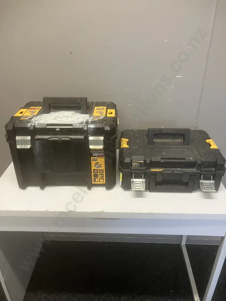 DeWalt Plastic Tool Boxes x 2 Image 1++