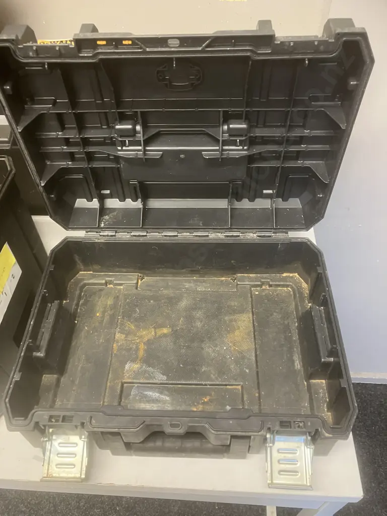 DeWalt Plastic Tool Boxes x 2 Image 1++