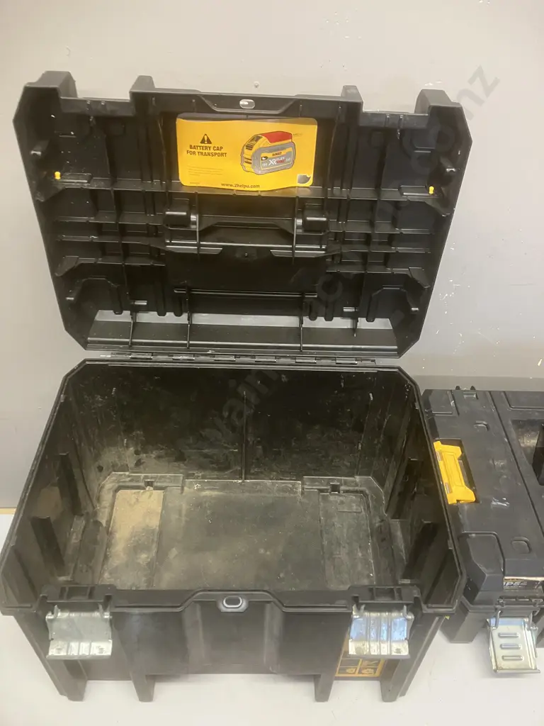DeWalt Plastic Tool Boxes x 2 Image 1++