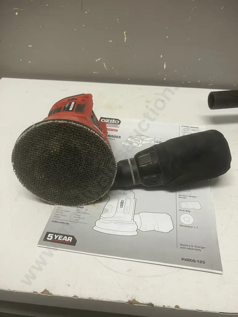 Ozito 18V PXROS-125 Random Orbital Sander Skin & PXAGS-500 Angle Grinder Skin With Manuals Image 1++