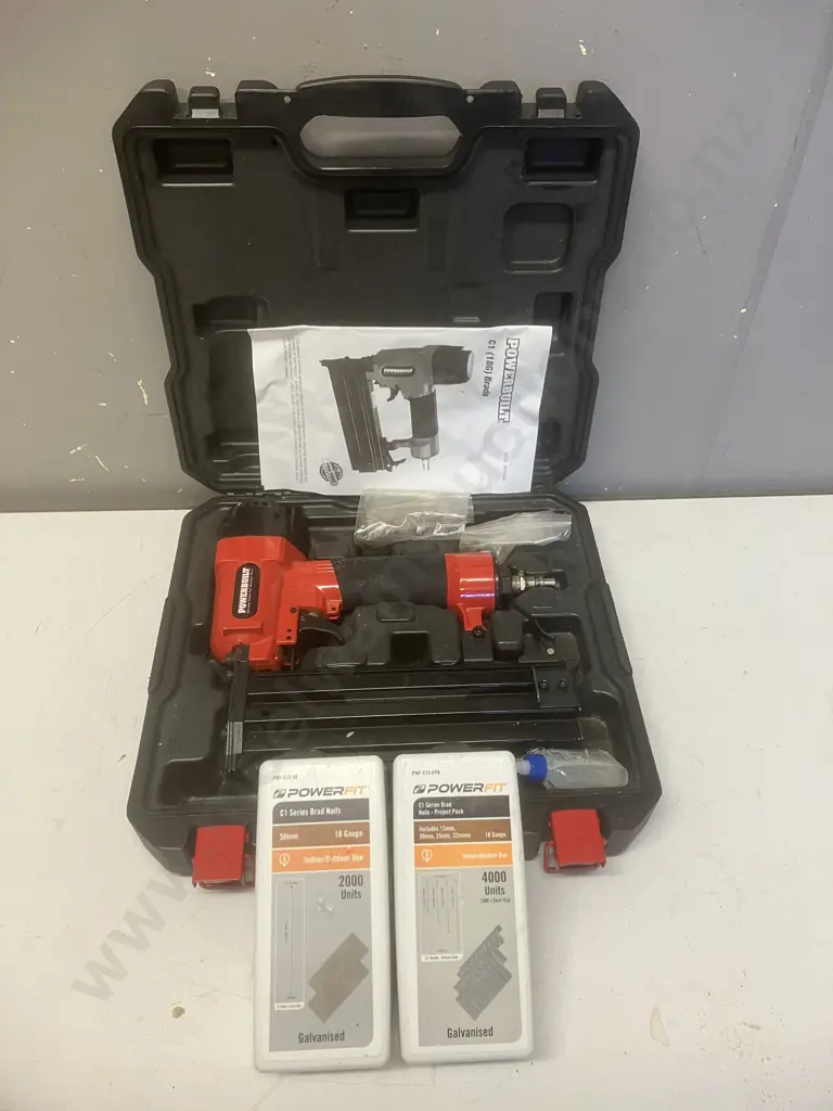 Powerbuilt C1 (18G) Brad Nailer In Case Image 1++