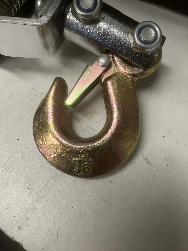 Hand Winch Cable Puller With Snig Chain & Tactix Tool Tote Image 1++