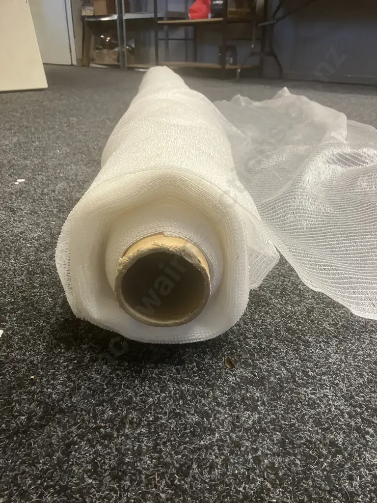 Part Roll of Frost Cloth Image 1++