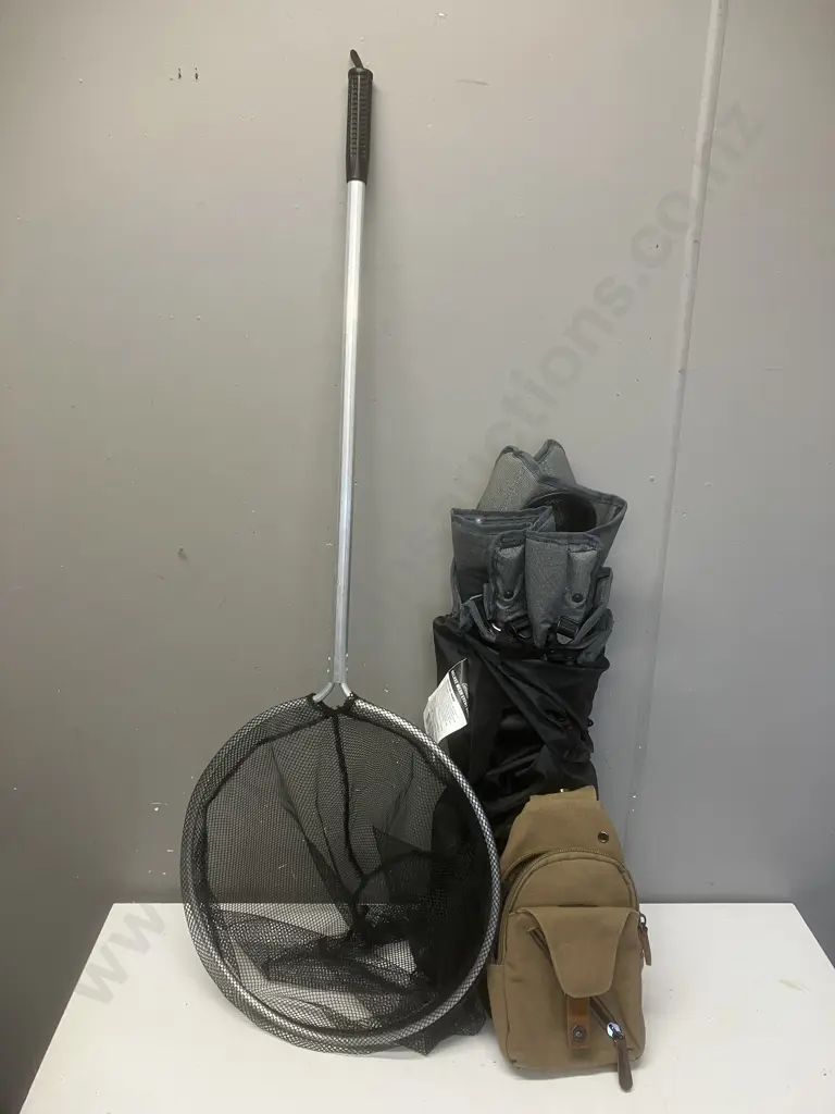 Coleman Deluxe Mesh Event Chair With Carry Bag, Crossbody Sling Bag, Net Image 1++