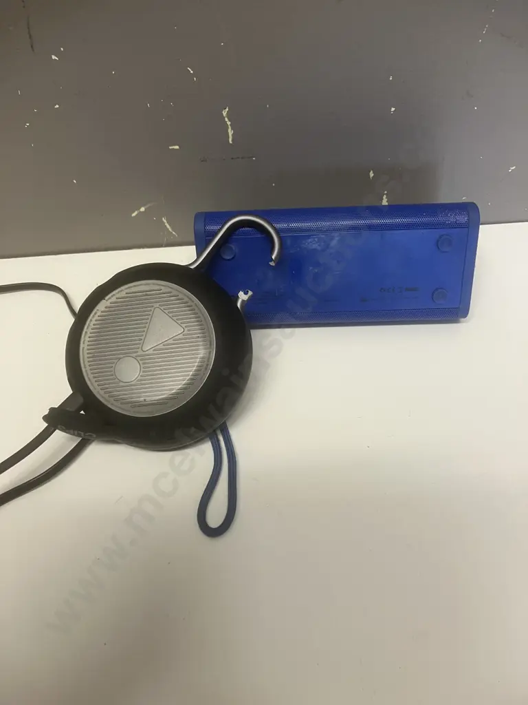 JBL Clip 3 Bluetooth Speaker & Mifa Bluetooth Speaker Image 1++