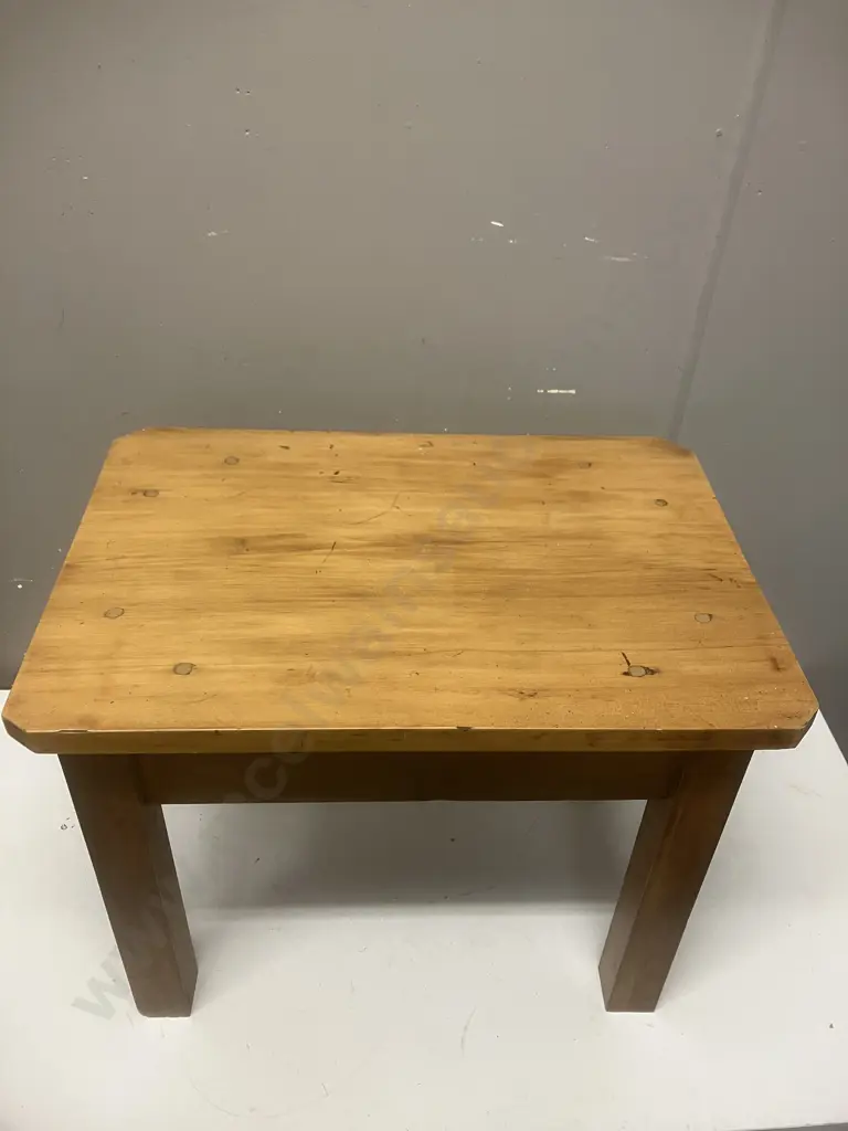 Solid Wood Side Table. H40 W50.5 D34cm Image 1++
