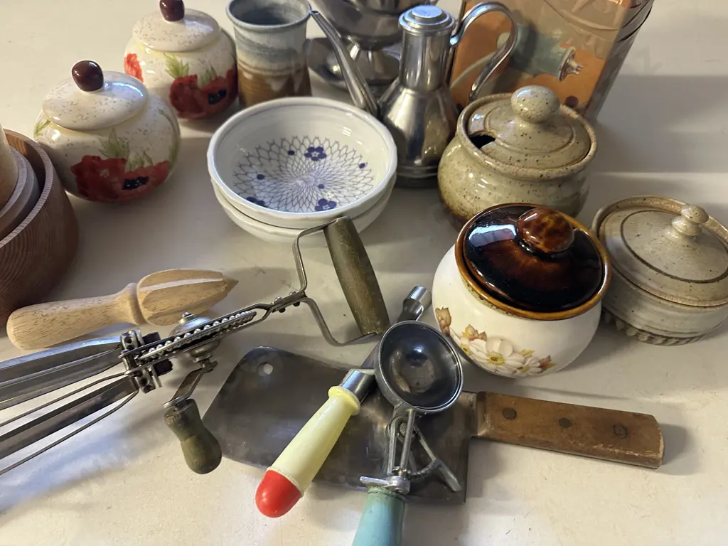 Vintage Items Including Spong Mincer, Pottery, Hand Beater Etc Image 1++