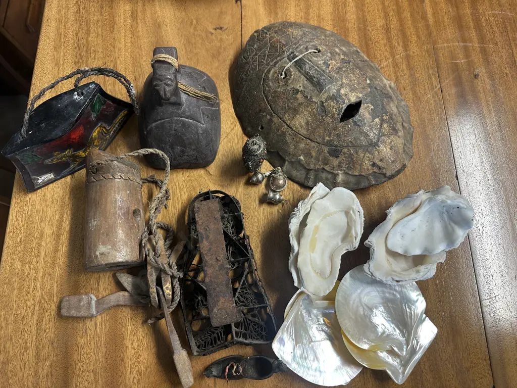 Vintage Items Including Wall Mask, Shells Etc Image 1++