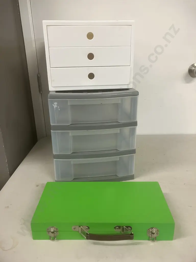2 x Plastic Drawer Units & Wooden Case Image 1++