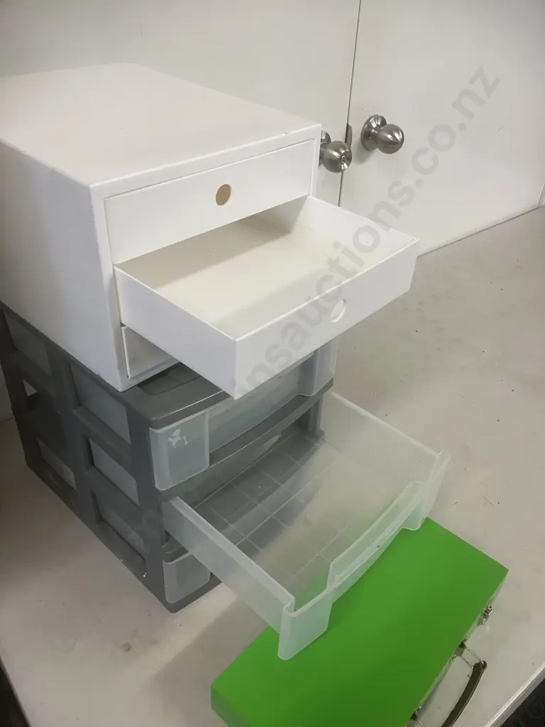 2 x Plastic Drawer Units & Wooden Case Image 1++