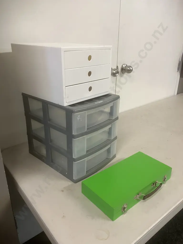 2 x Plastic Drawer Units & Wooden Case Image 1++