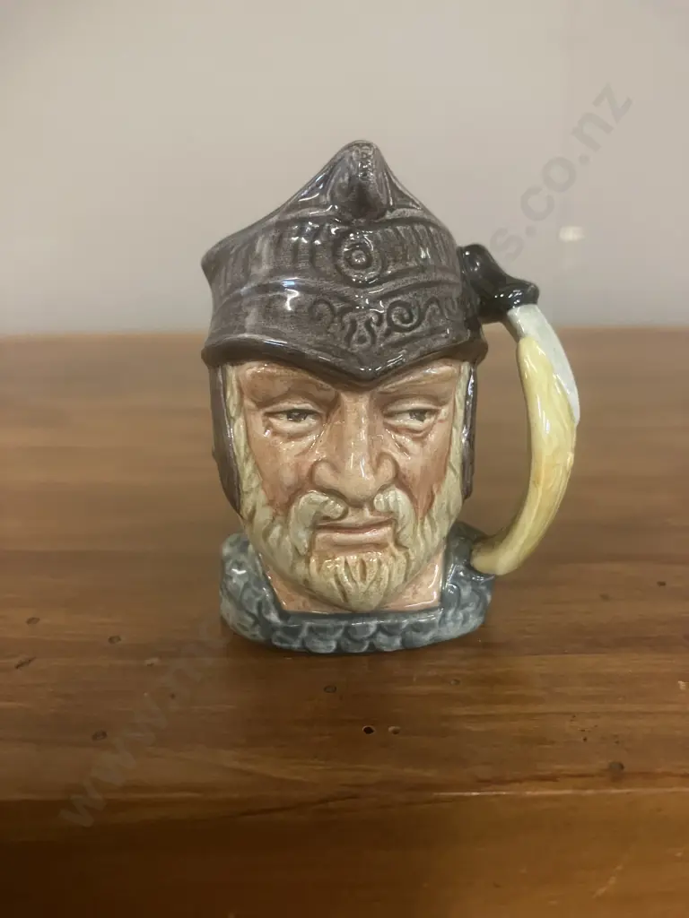 Royal Doulton Miniature Character Jug Gladiator D6556 - Only Issued From 1961 to 1967. H7cm Image 1++