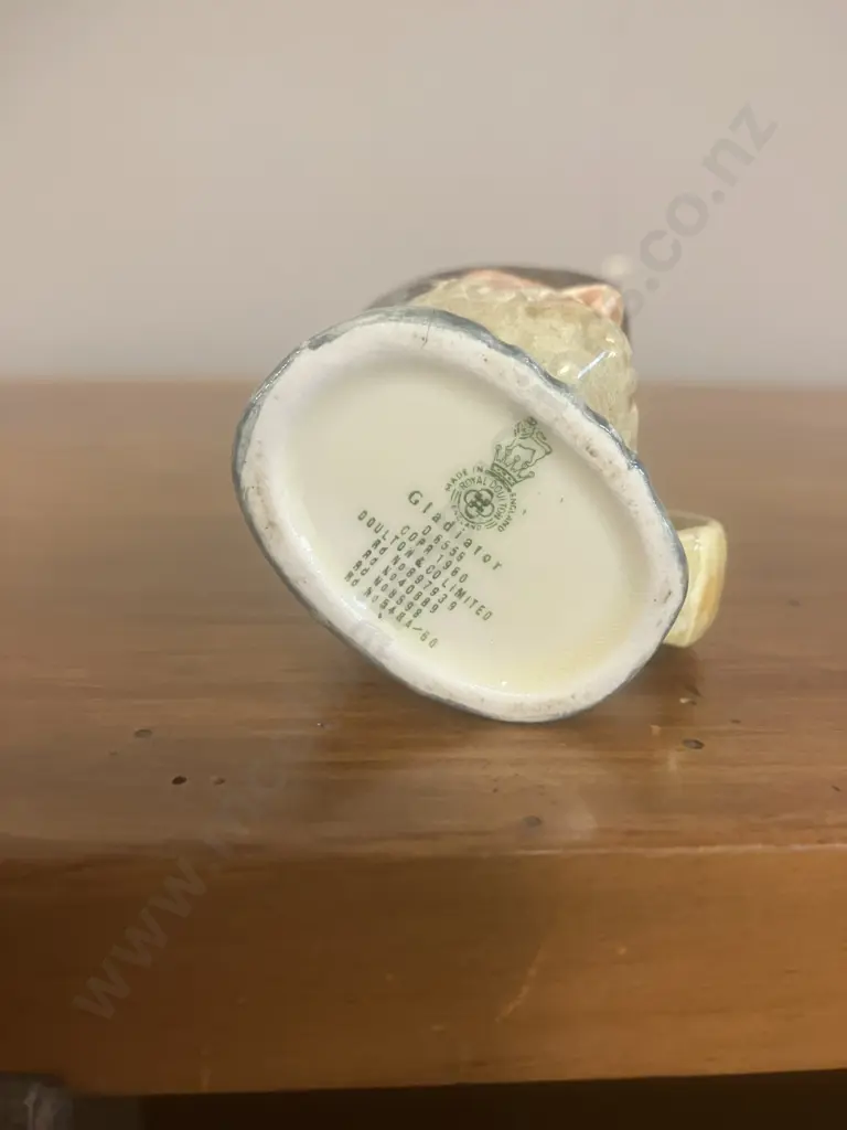 Royal Doulton Miniature Character Jug Gladiator D6556 - Only Issued From 1961 to 1967. H7cm Image 1++