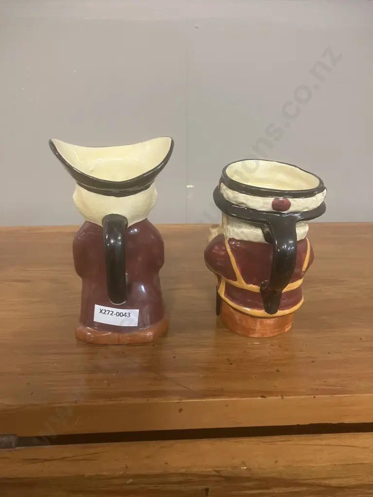 Vintage Shorter & Son Staffordshire England Toby Jugs x 2 - Beefeater & Gent Sitting, 13.5 & 12cm c1950s Image 1++