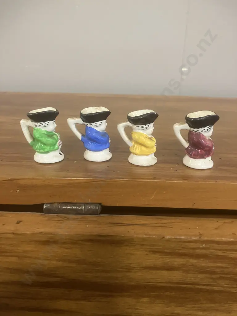 Vintage Devonmoor Pottery England Miniature Toby Jugs x 4 (1930-1950) Image 1++