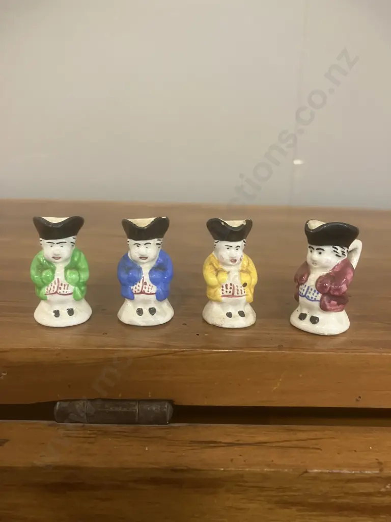 Vintage Devonmoor Pottery England Miniature Toby Jugs x 4 (1930-1950) Image 1++