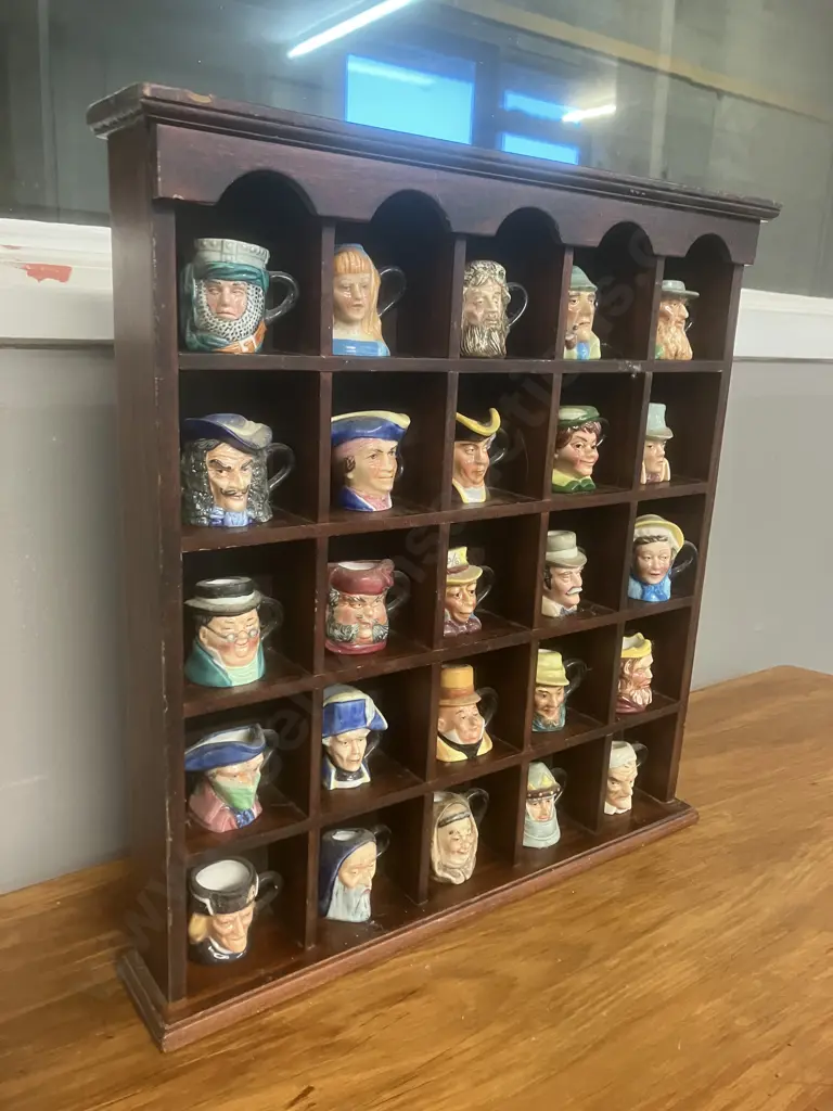 Limited Edition 'The English Heritage Miniature Toby Jug Collection' - 25 Toby Jugs by Peter Jackson with Display Case Image 1++