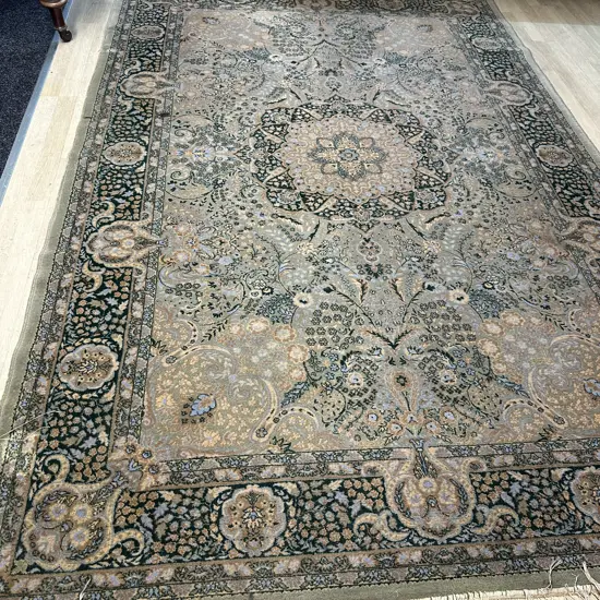 Super Shirwan Made In Romania 100% Wool Floor Rug L310 W200cm