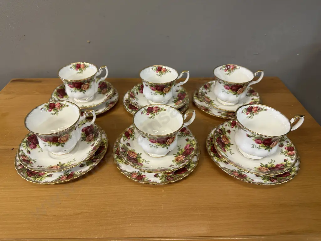 Royal Albert Old Country Roses Bone China Trios X6 With Spare Cup Made In England 1962-1973 Image 1++