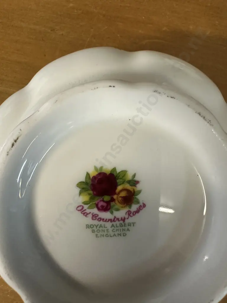 Royal Albert Old Country Roses Bone China Sugar Bowl & Jug Made In England 1962-1973 Image 1++