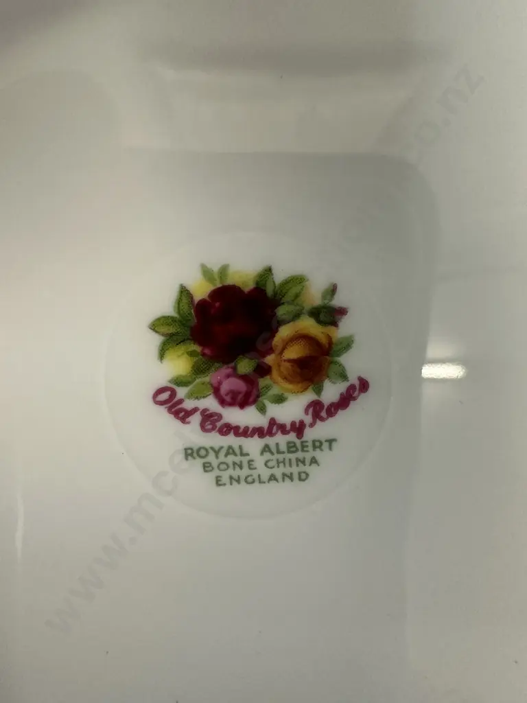 Royal Albert Old Country Roses Bone China Oval Cake Plate Made In England 1962-1973 Image 1++