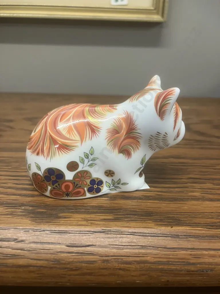 Royal Crown Derby "Spice" Kitten Paperweight 2010 22k Gold Imari Bone China, Gold Stopper, Guild Exclusive Image 1++