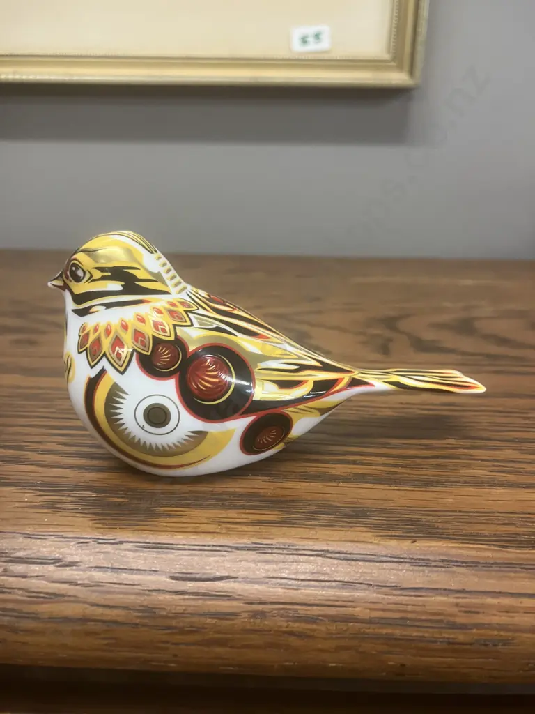 Royal Crown Derby "Yellowhammer' Paperweight 2013 22k Gold Imari Bone China, Gold Stopper Image 1++