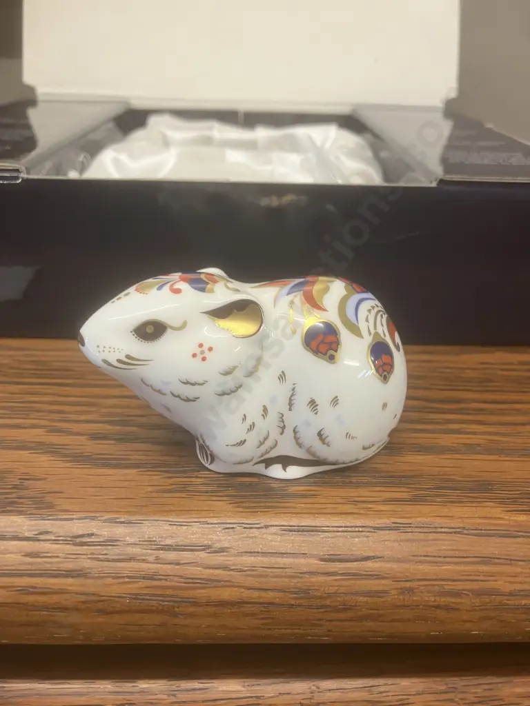 Royal Crown Derby Bank Vole Paperweight 2004 22k Gold Imari Bone China Figurine, Gold Stopper, Guild Exclusive With Box Image 1++