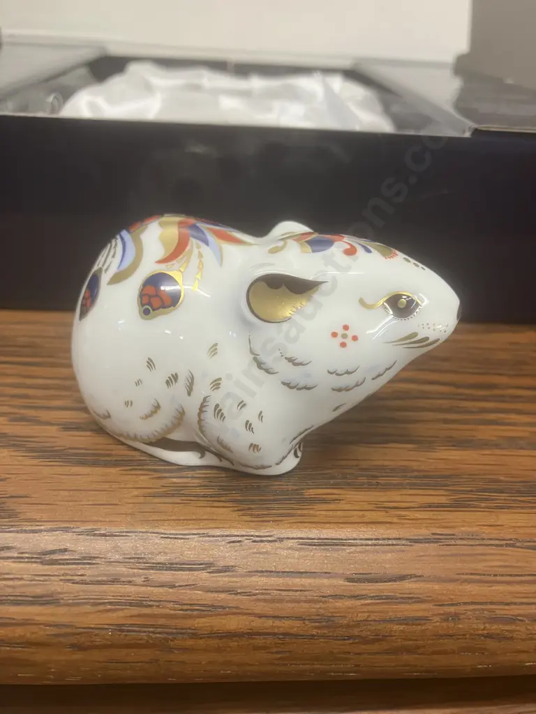 Royal Crown Derby Bank Vole Paperweight 2004 22k Gold Imari Bone China Figurine, Gold Stopper, Guild Exclusive With Box Image 1++