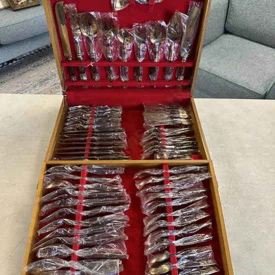 New Canteen Of Vintage Midcentury Brass & Teak Siam Cutlery
