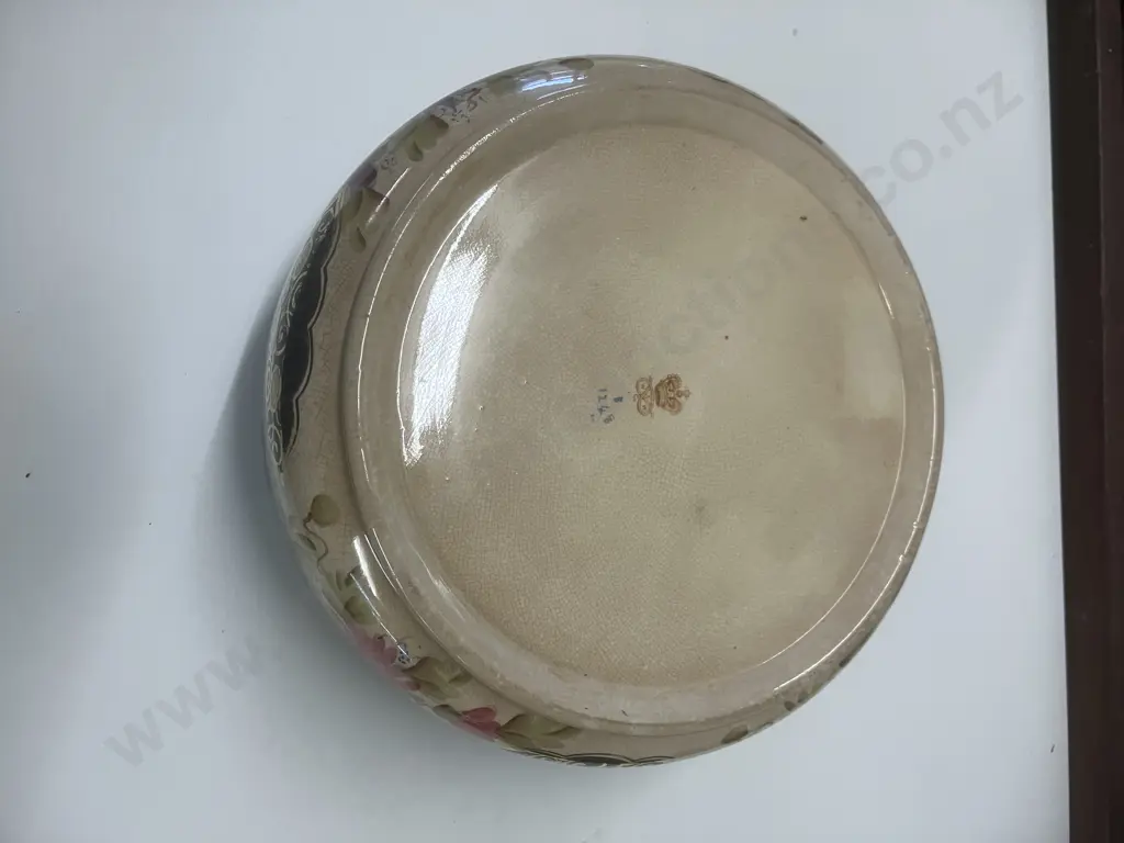 William Wood & Co Burslem England Large Imari Bowl. c1875-1932 (10.5 x 22cm) Image 1++