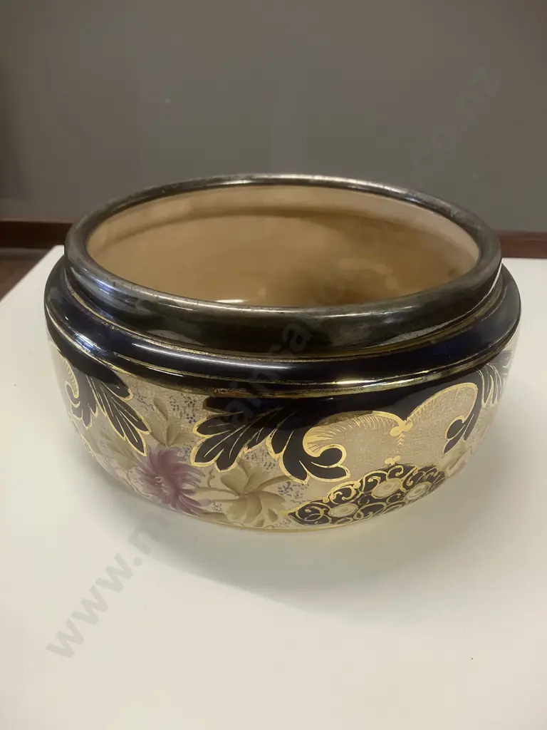 William Wood & Co Burslem England Large Imari Bowl. c1875-1932 (10.5 x 22cm) Image 1++