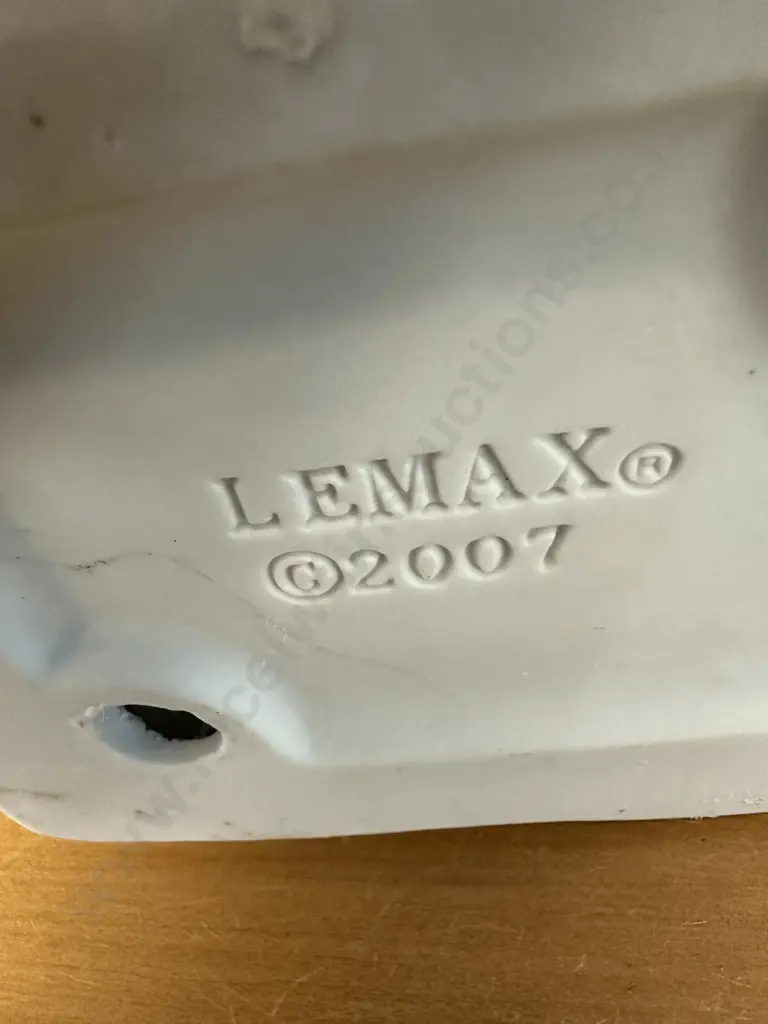 Lemax Coventry Cove Collection 2007 'Lucys Tea Room' H17cm. Image 1++