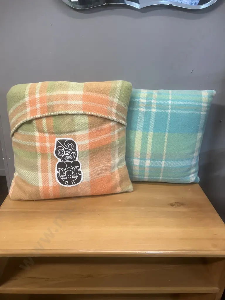 Pair of Retro New Zealand Wool Blanket Cushions Image 1++