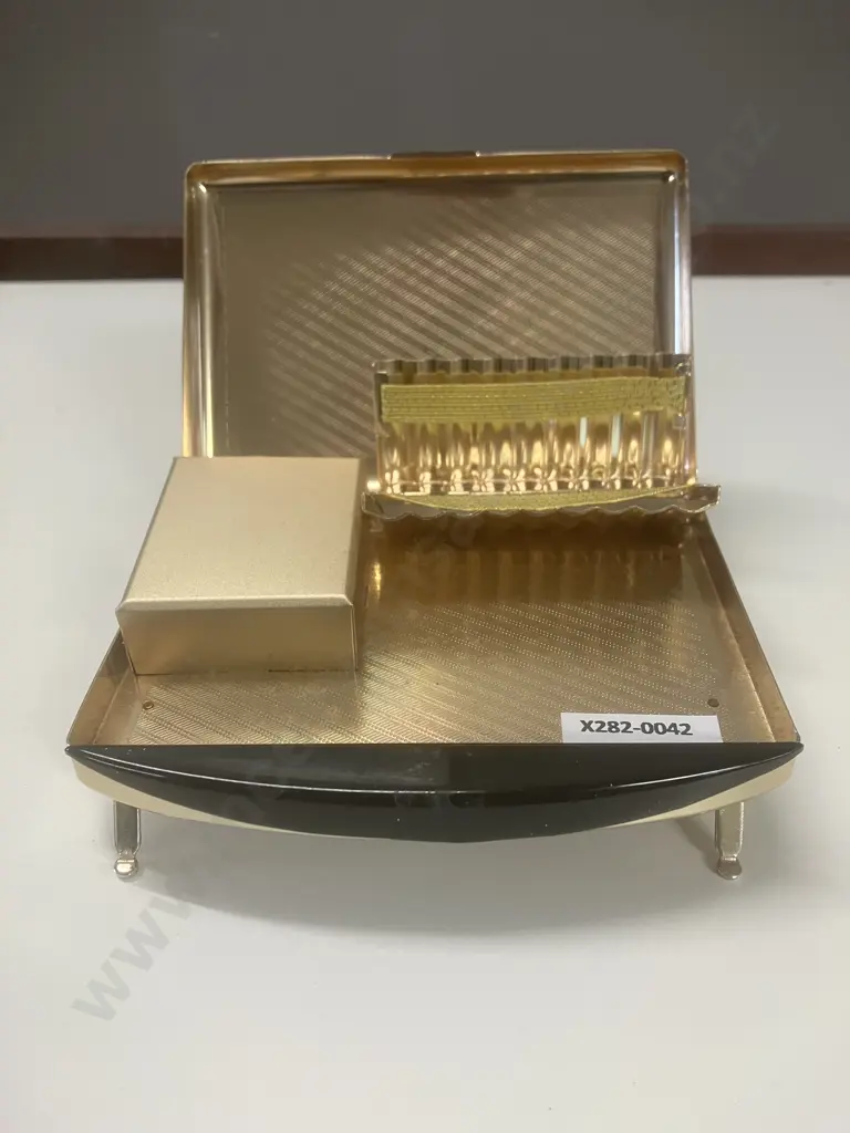 Rare 1950s Colonial Malaya-era Musical Cigarette Box Image 1++