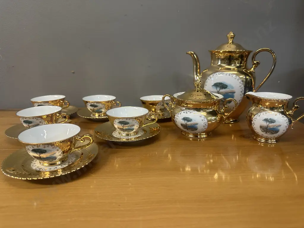 Bavaria 'Elizabeth' Gold Guilded Tea Set With Landscape Scene Image 1++