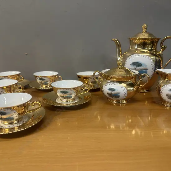Bavaria 'Elizabeth' Gold Guilded Tea Set With Landscape Scene
