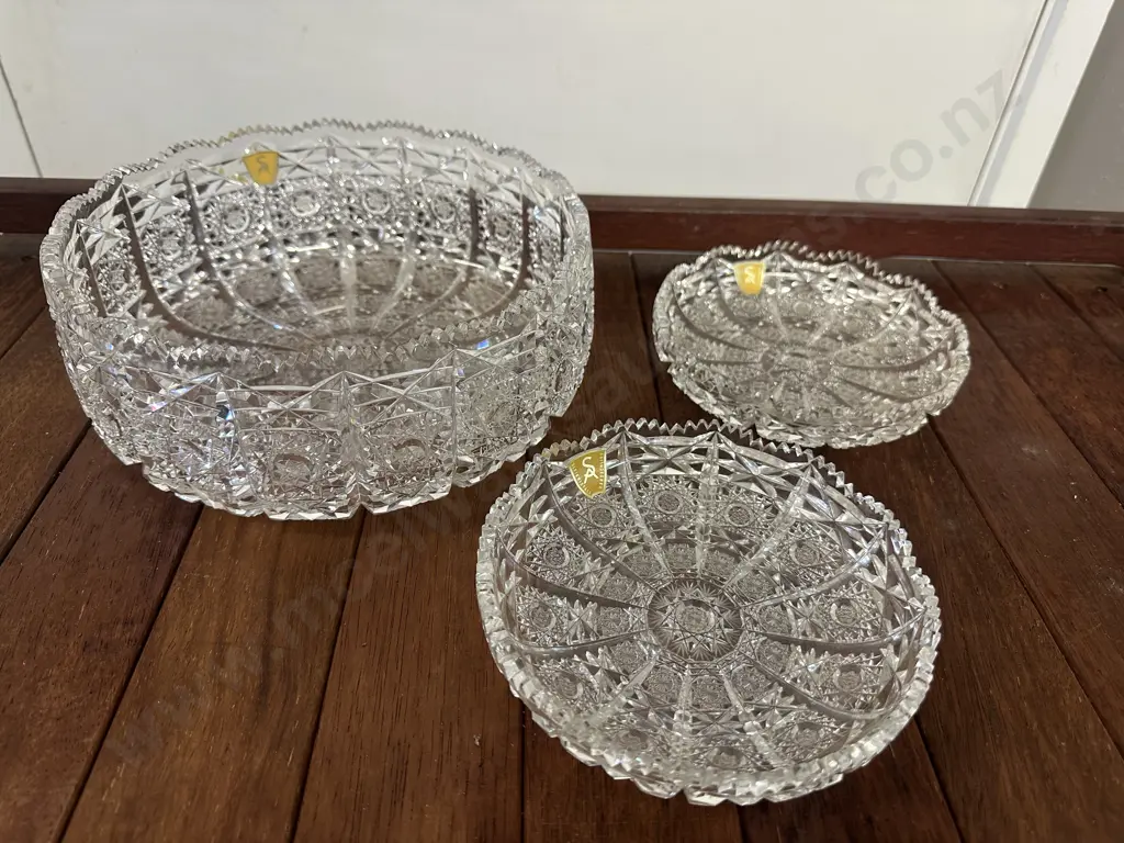 Stunning Large Cut Bleikristal Bowl & Pair Of Dishes Image 1++