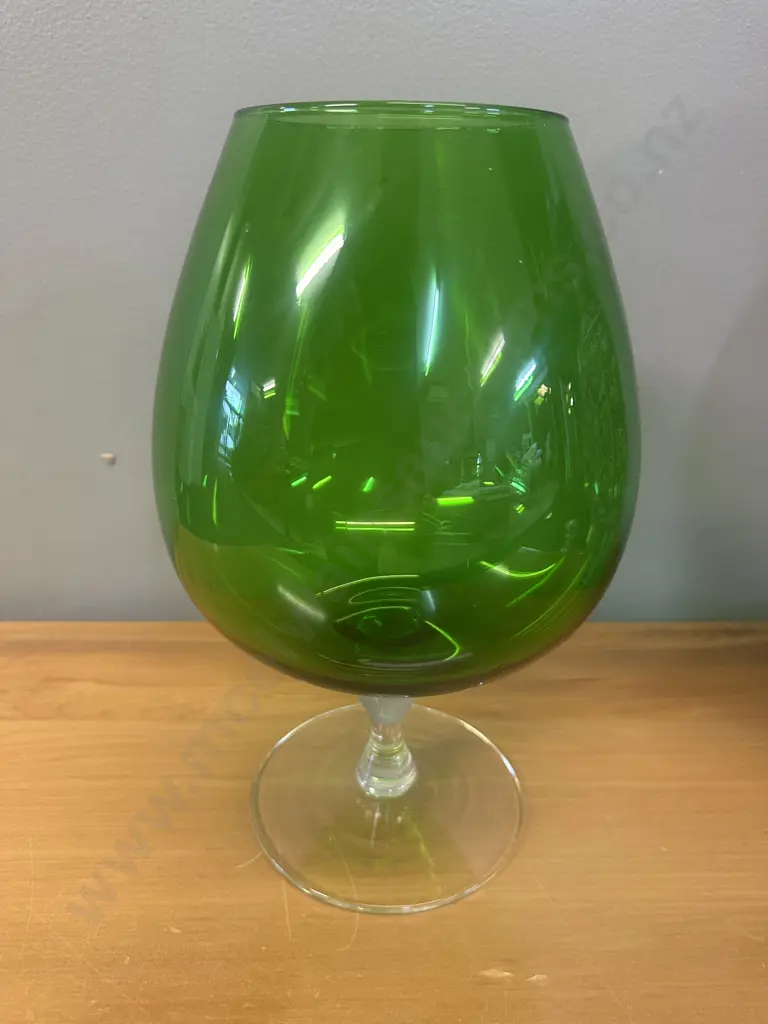 Vintage Emerald Green Oversized Brandy Sniffer Vase H26cm. Image 1++