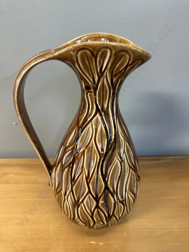 Celtic Irish Fine China Earthenware Jug #1014/3OR H31cm. Image 1++
