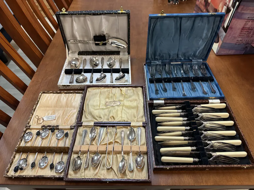 Selection Of Boxed Cutlery Items Image 1++
