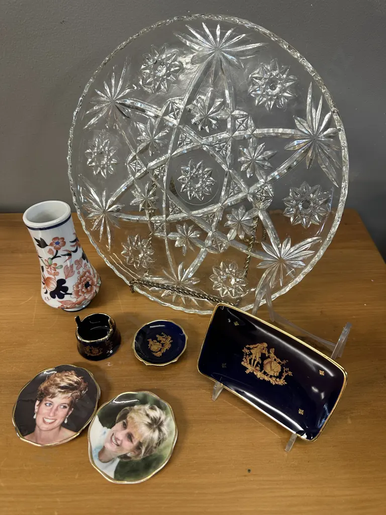 Selection Of Glass & China Items Image 1++