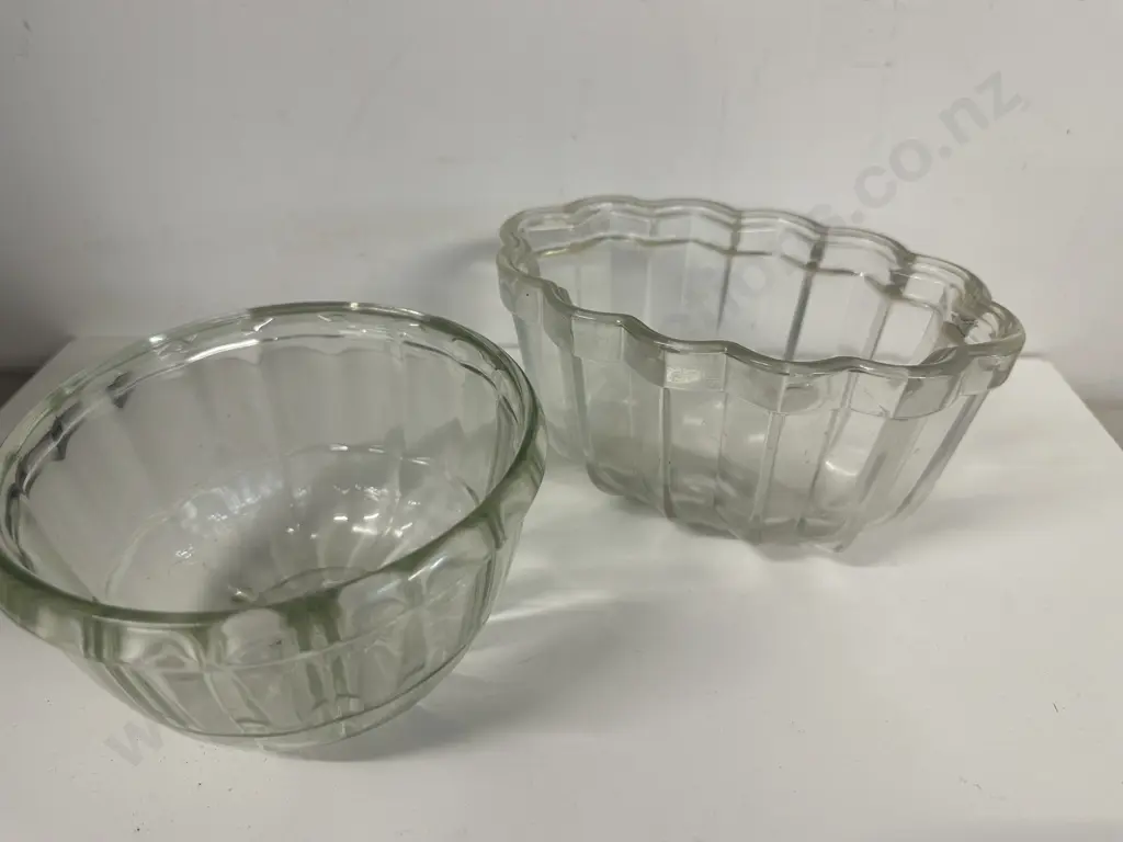 Vintage Jelly Moulds x2 Image 1++