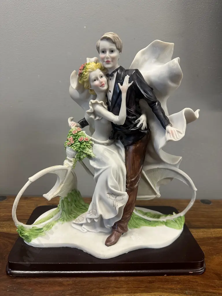 Wedding Cycle Married Couple On Bike Figurine H31cm. Image 1++