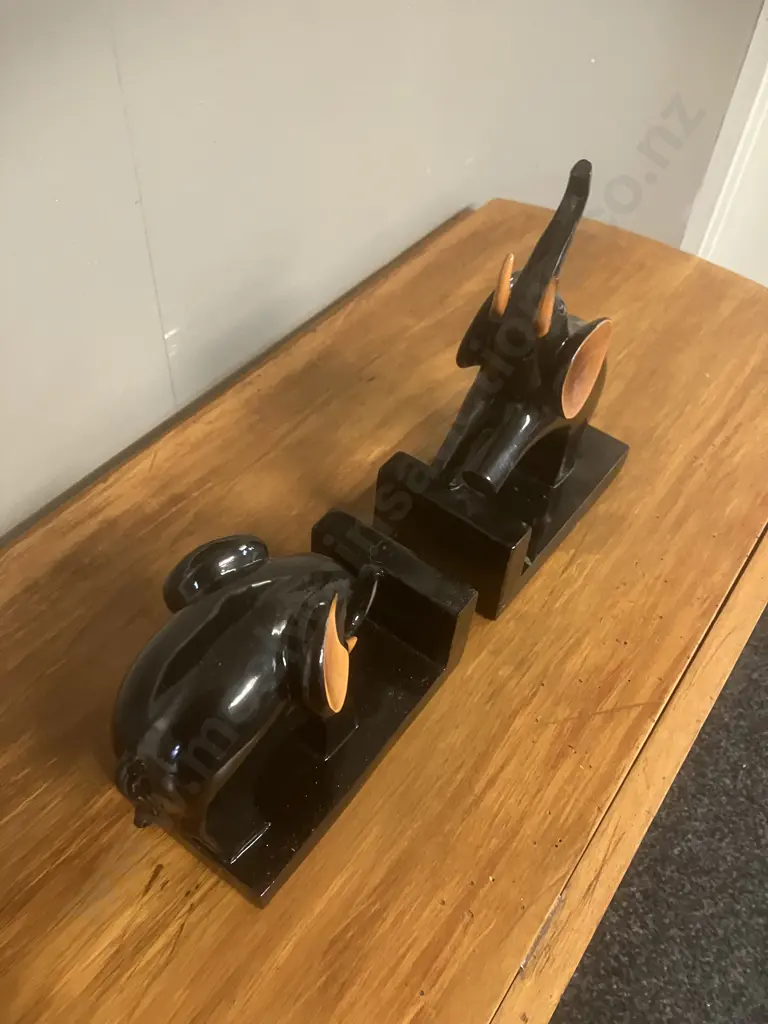 Pair of Mid Century Modern Elephant Bookends Image 1++