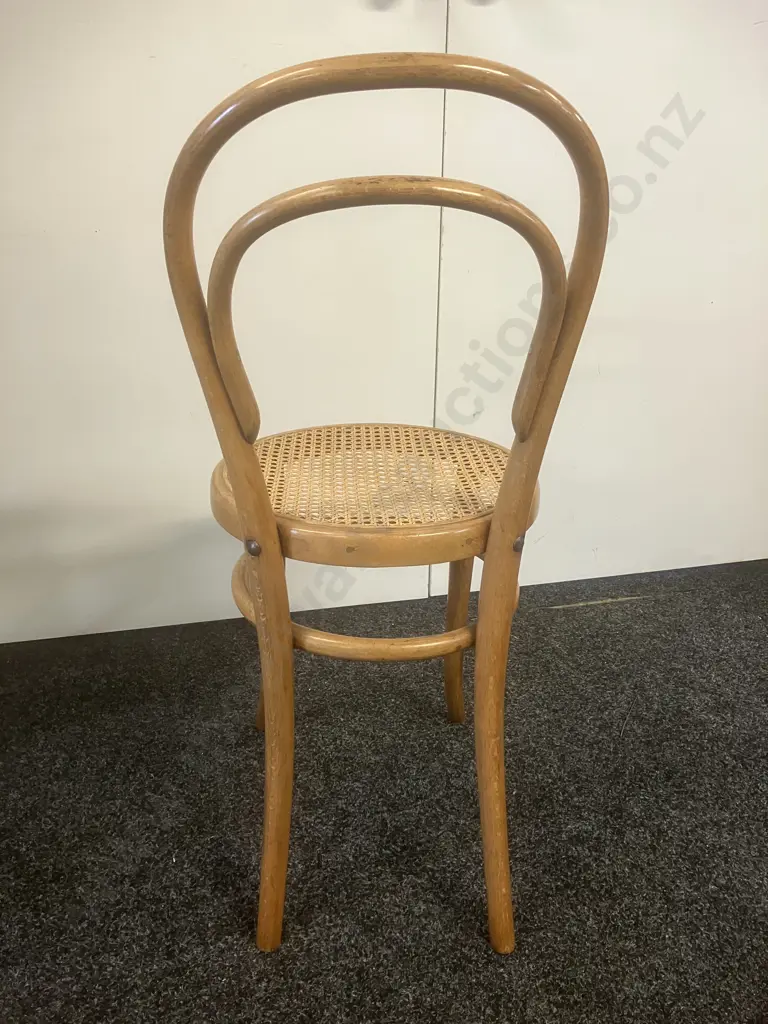 Bentwood Chair Image 1++