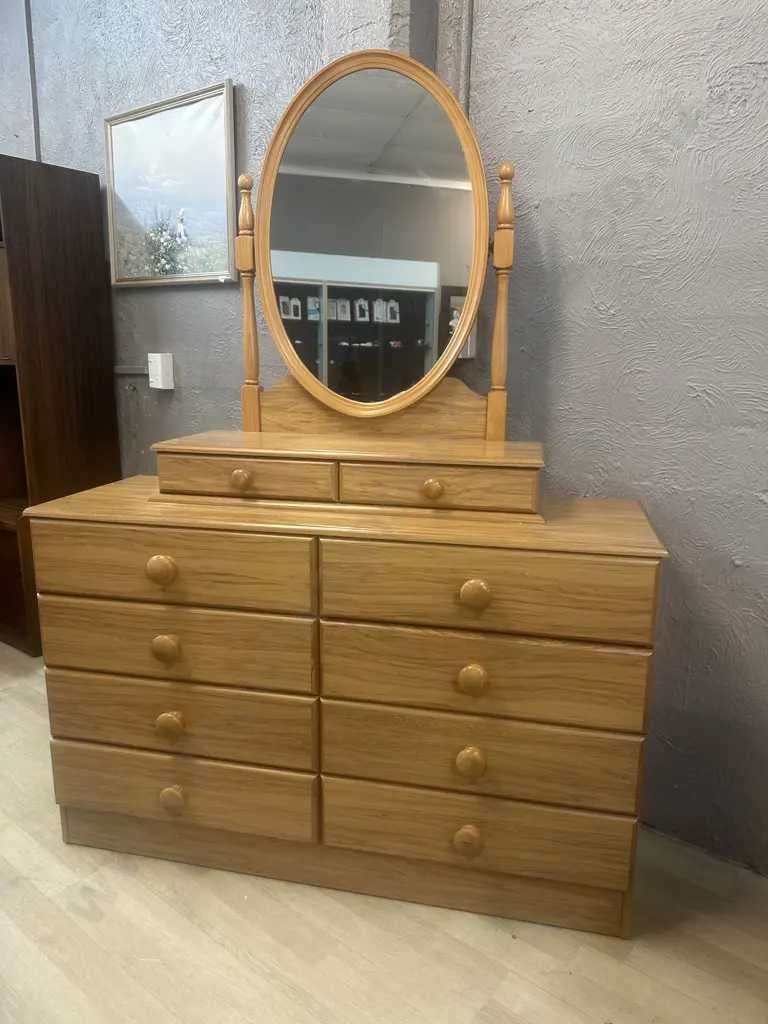 Furnells Furniture Rimu Effect Dressing Table H167 W120 D40cm. Image 1++