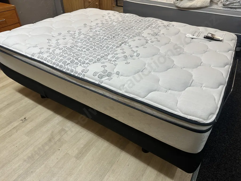 Adjustable Double Bed Sleep Systems NZ AF5 Base With Sleephead Chiropratic  Brighton Beds R Us Mattress Image 1++