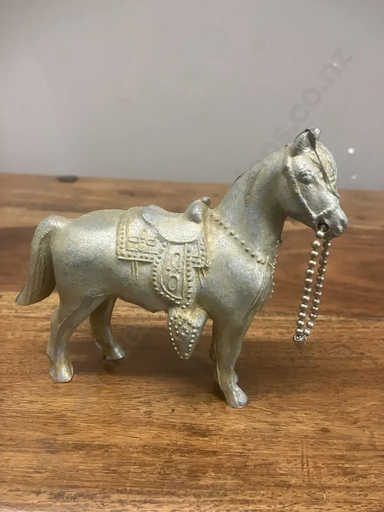 Vintage Pot Metal Horse 1940-50s Image 1++